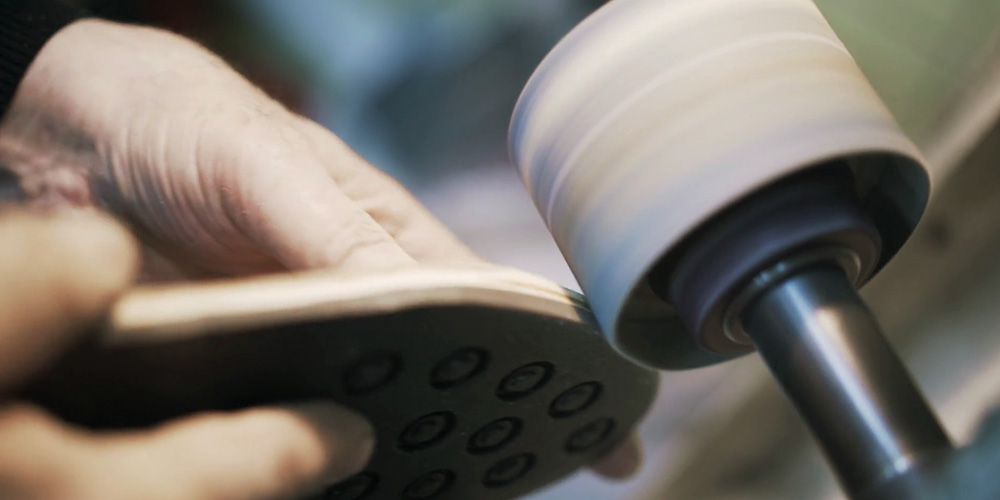 cipőtalp csiszolás