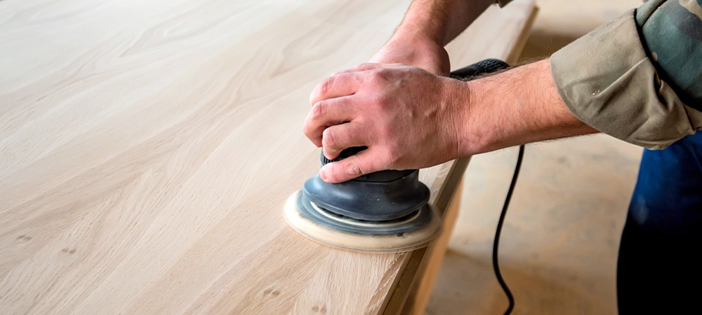 tömörfa csiszolás